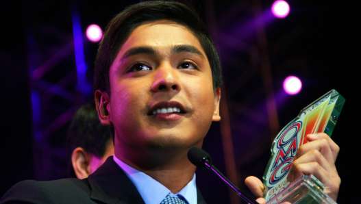 MALE ACTOR OF THE YEAR Coco Martin