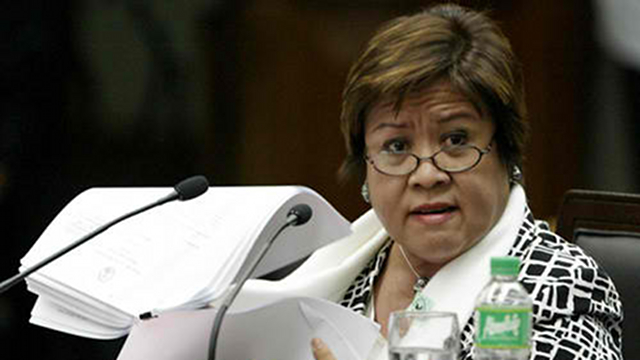 CORONA'S CRITIC. Justice Secretary Leila de Lima testifies against former Chief Justice Corona, saying he played a special role in granting the TRO in favor of the Arroyos. File photo by Senate pool 
