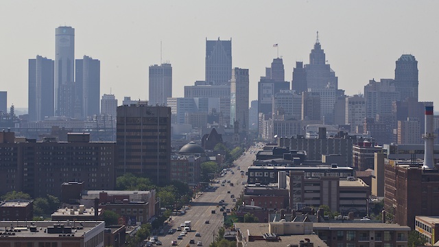 BANKRUPT CITY. A file photo dated 19 July 2013 showing a view over the Detroit skyline in Detroit, Michigan, USA. TEPA/Rena Laverty