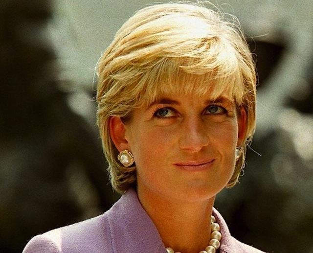 This picture taken 17 June 1997 shows Diana, Princess of Wales, a key volunteer of the British Red Cross Landmine Campaign at Red Cross headquarters in Washington DC. File photo by AFP /Jamal A. Wilson