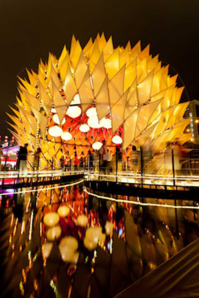 DOME SHAPED STRUCTURE. “The Golden Moon” was designed in 2012 in Hong Kong at the “Lee Kum Kee Lantern Wonderland.” It stood 18 meters in height and 21 meters in diameter.  