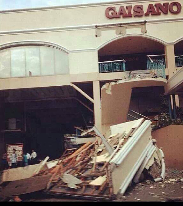 MALL DAMAGE. Gaisano Mall, a popular mall in Cebu suffered damages following the earthquake. Photo from Cebu Provincial Government