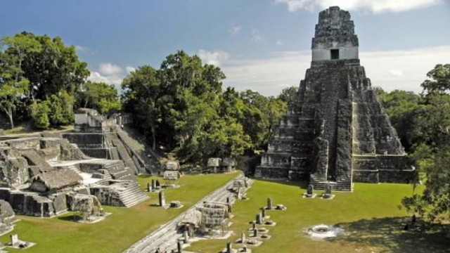 TIKAL PARK. Mix Easter egg hunting with treasure hunting in the home of the Mayan civilization. Photo from www.tikalpark.com
