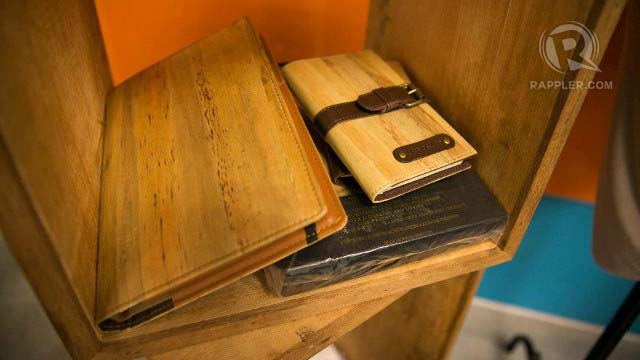 ECO-FRIENDLY NOTES. Jacinto & Lirio notebooks are made of water hyacinth