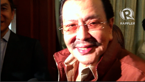 'ISKO BETTER.' Former President Joseph Estrada downplays Manila Mayor Alfredo Lim's choice of running mate: Manila Councilor Lou Veloso. Photo by Ayee Macaraig 