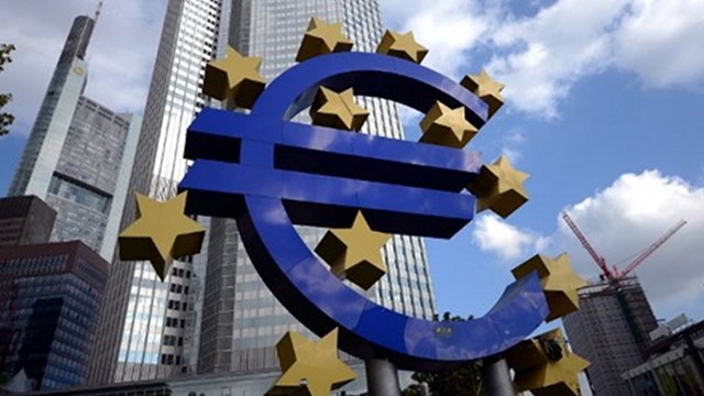 CURRENCY. A giant logo of the Euro currency stands in front of the European Central Bank (ECB) in the banking district of Frankfurt, western Germany. Photo by AFP