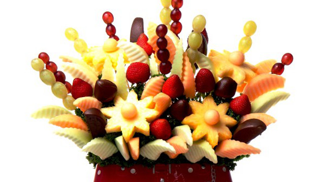 CHEMICAL-FREE. Make sure the fruit bouquet you send (and eat) are free from harmful preservatives