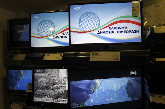 BROADCASTING AGAIN. The logo of the Greek Public Television (EDT) is seen on television monitors, transmitted on the old ERT frequencies, on 10 July 2013. EPA/Orestis Panagioutou