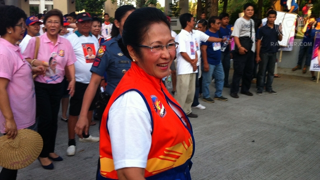 ‘THEY’RE BROTHERS.’ San Juan City Mayor Guia Gomez says her son Rep JV Ejercito and his brother Sen Jinggoy Estrada will reconcile because “blood runs thicker than water.” Photo by Rappler/Ayee Macaraig 