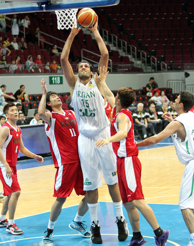 DOMINANT. Haddadi showed brute force even for a short time. Photo by FIBA.