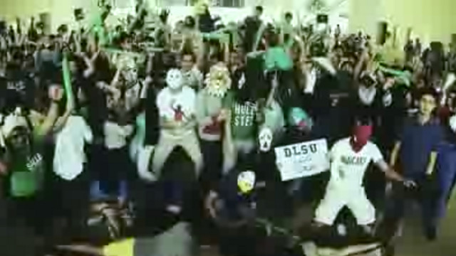 IN ON THE ACTION. Pinoys have jumped on the 'Harlem Shake' bandwagon. This is a screen grab from a De La Salle University video posted on YouTube (Adi Bontuyan)
