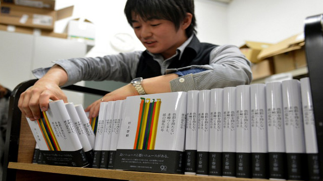 BESTSELLER. Japanese readers flock to bookstores as Haruki Murakami's new novel was released. Photo by AFP
