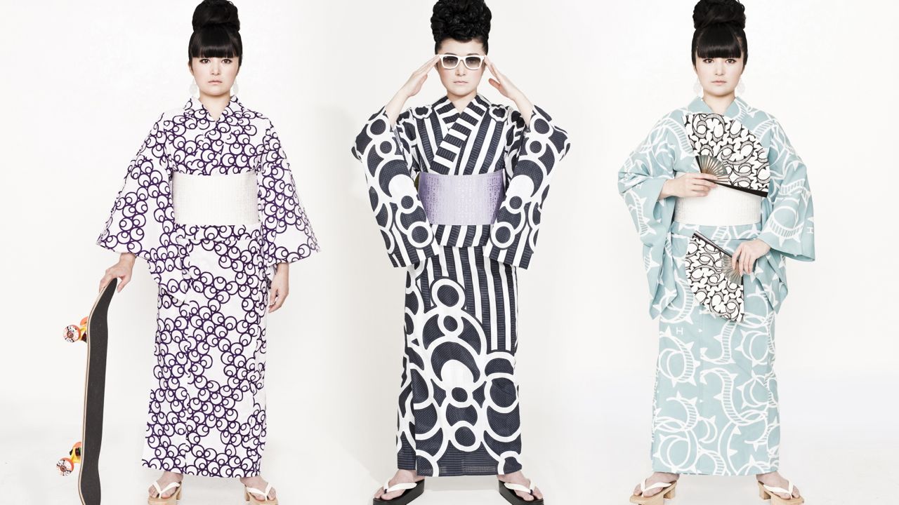 SIMPLICITY IS BEAUTY. Artist Hiroko Takahashi in '3 Yukatas.' All images courtesy of the Yuchengco Museum