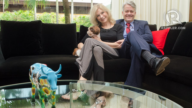 DUTCH AND SUCH. Ambassador Ton Boon von Ochssee (R) and his wife Martine (L) with their 9-month old shih-tzu Max. All photos by Mark Demayo