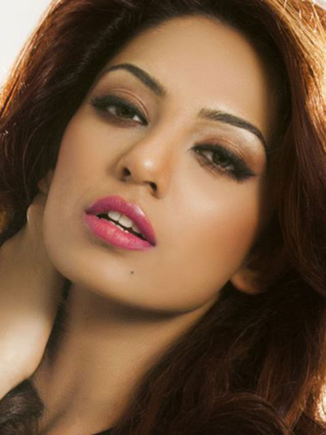 SOBHIYA DHULIPALA. Miss India.