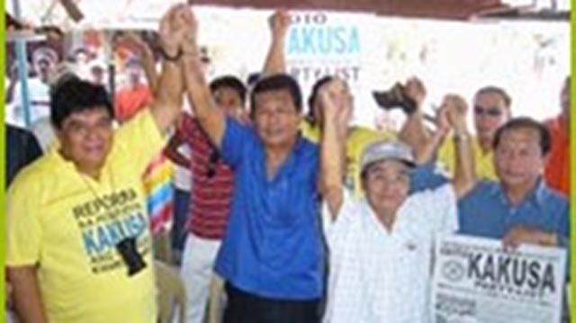 JALOSJOS' GROUP. Claiming to represent unjustly detained prisoners, the party-list group Kakusa has been disqualified by Comelec. It is headed by convicted rapist Romeo Jalosjos (left). Photo from Kakusa's website
