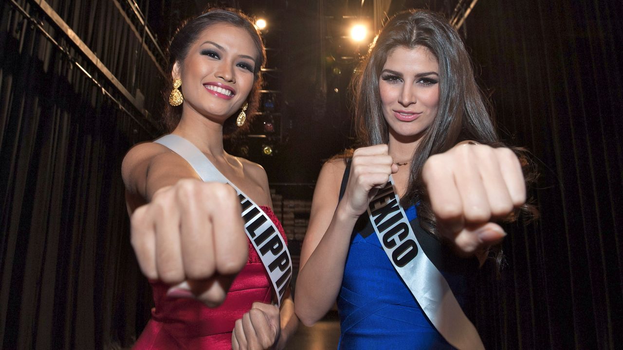 Tugonon VS Gonzalez. Photo courtesy of the Miss Universe Organization LP, LLLP 