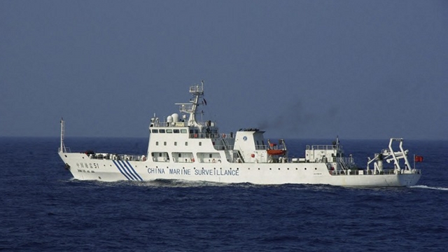 JAPAN, AT SEA : This handout picture taken by the Japan Coast Guard on March 12, 2013 shows a Chinese marine surveillance ship cruising near the disputed islets known as the Senkaku islands in Japan and Diaoyu islands in China, in the East China Sea. Three Chinese government ships spent several hours in the 12-nautical-mile territorial zone off one of the Senkaku islands on March 12, Japan's coastguard said in a statement. AFP PHOTO / JAPAN COAST GUARD 