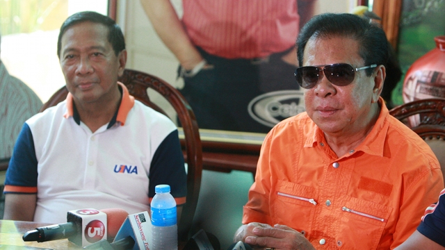 DELIVERING VOTES. Vice President Jejomar Binay says Estrada’s ally-turned-rival-turned-ally again Ilocos Sur Gov Chavit Singson will help deliver votes for UNA. Photo from OVP Media 