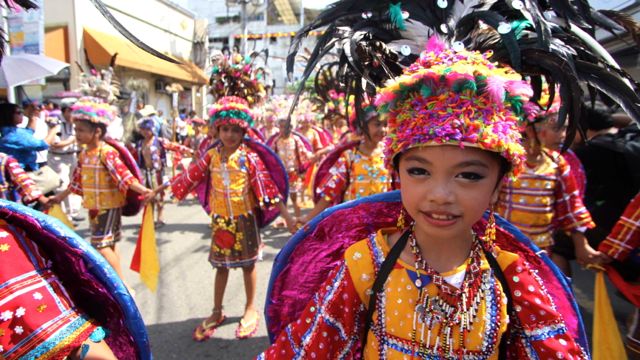 THE 27th KADAYAWAN FESTIVAL was full of color, music and happy children. All photos by Karlos Manlupig.
