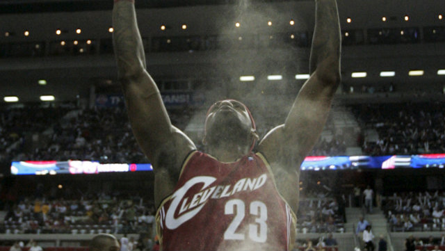 COMING HOME. LeBron James has decided to return to the Cleveland Cavaliers. File photo by Jeff Kowalsky/EPA