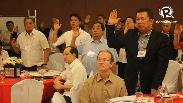 EDUCATION CHAMPIONS. About 50 local chief executives commit to education reforms. Photo by Jee Geronimo/Rappler