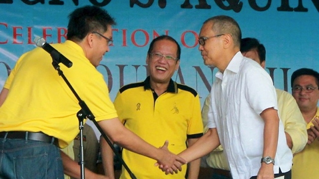 SWING VOTE. The LP signs a coalition agreement with Cebu’s local Bakud Party of Danao City Vice Mayor Ramon “Nito” Durano III, a partnership that boosts the candidacy of LP gubernatorial bet Junjun Davide. File photo from LP website 