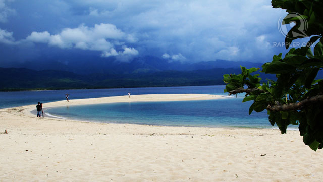 THE BEAUTIFUL STRETCH OF Malalison Island