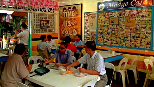 OLD TIMERS. Madge Cafe in La Paz Iloilo is a favorite place for locals to talk shop and meet. The cafe was founded in 1951 by Vicente de la Cruz. All photos by Zak Yuson.