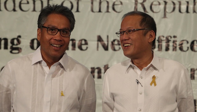 LP'S PICK. The Liberal Party has yet to announce its 2016 standard bearer but it is largely believed to be Interior Secretary Mar Roxas. File photo by Malacañang Photo Bureau