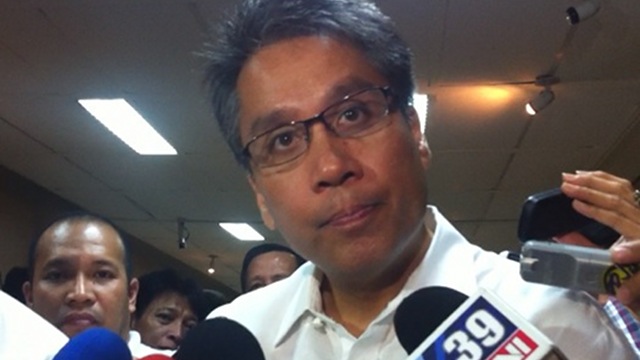EASY CONFIRMATION. Mar Roxas was confirmed by the Commission on Appointments on September 19. (FILE PHOTOS)