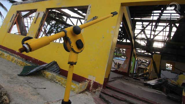 STILL STANDING. This microphone stand survives the wrath of Super Typhoon Yolanda. Photo by Franz Lopez/Rappler