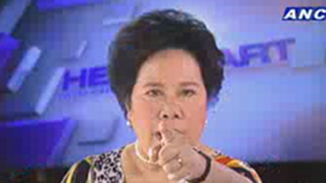 'HOOOOOOT COPY.' Sen Miriam Defensor Santiago bursts her blood vessel in her eye after an explosive TV interview on Senate President Juan Ponce Enrile. She said, "Hey, I address this to my political enemy: Since you are a lawyer, read the Rome Statute of the International Criminal Court." Photo courtesy: ANC 24/7 Facebook page 