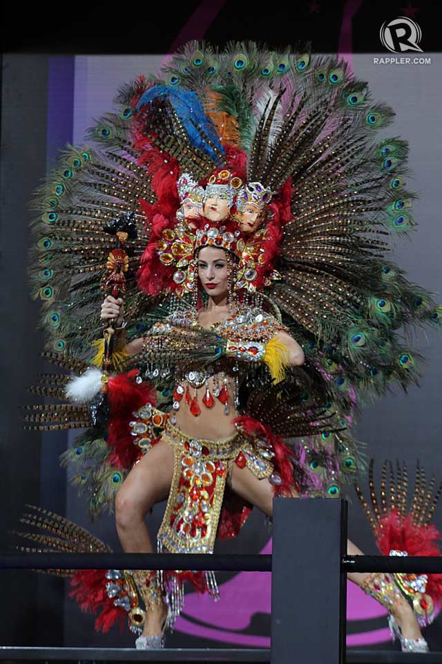 WINNING COSTUME. Miss Nicaragua Nastassja Bolivar