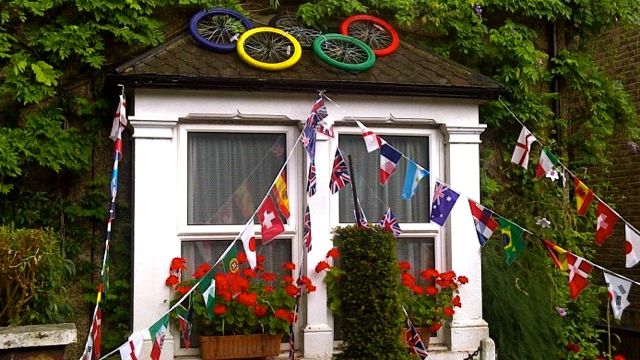 A LONDON HOME SHARES in the Olympic spirit. Image from Facebook (LoveUK)