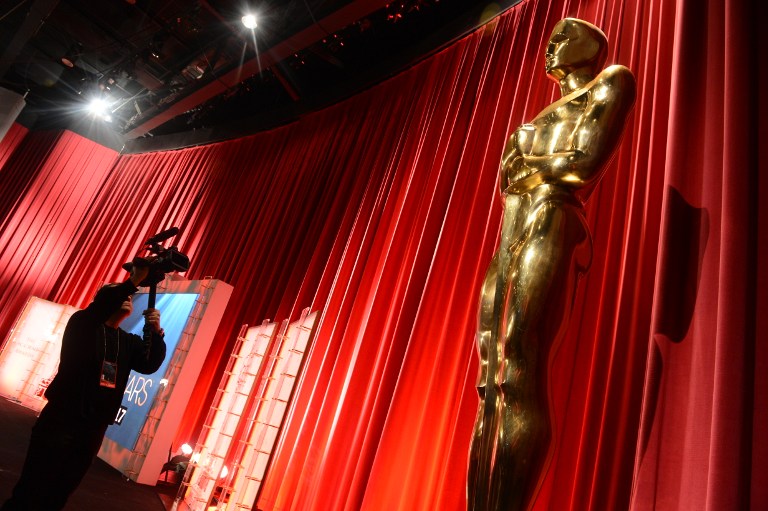 HELLO OSCAR. A large replica of the Oscar statuette is viewed at the Samuel Goldwyn Theartre on January 10, 2013 in Beverly Hills, California. AFP PHOTO/ROBYN BECK
