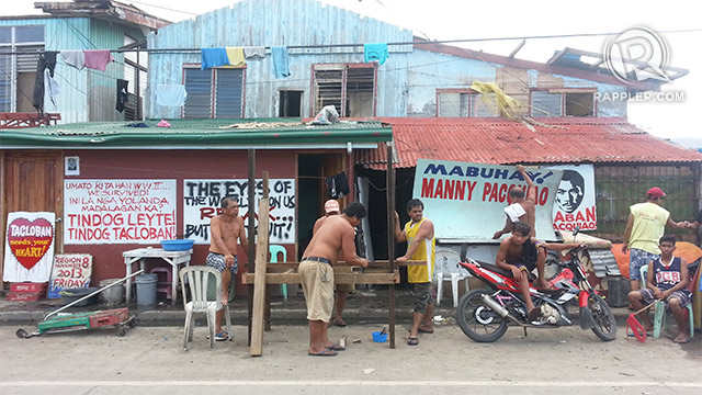 CHEERING FOR MANNY. Signages in typhoon-ravaged Tacloban City have changed: from calls for help to expression of support for Filipino boxing champ Manny Pacquiao. Photo by Patricia Evangelista