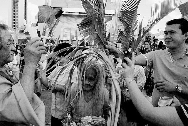 HOLY WEEK AT A GLANCE. Contributing photographer, Andrei Cabahug Amodia, chronicles different Holy Week practices in Cebu. All photos by Andrei Cabahug Amodia