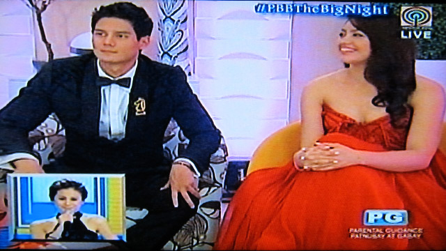 WAITING PATIENTLY. Daniel Matsunaga and Jane Oineza. Screengrab from ABS-CBN