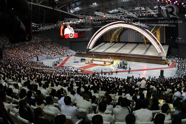 GUEST OF HONOR. President Benigno Aquino III delivers a speech during the inauguration of the Iglesia ni Cristo's Philippine Arena in Bocaue, Bulacan. Photo by Mark Cristino/Rappler