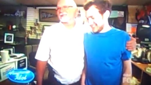 SR AND JR. AI season 11 winner Phillip Phillips with his dad in a homecoming video published last May. Screen grab from YouTube (VAGunRights)