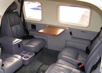 View of the cabin. Photo from www.airliners.net