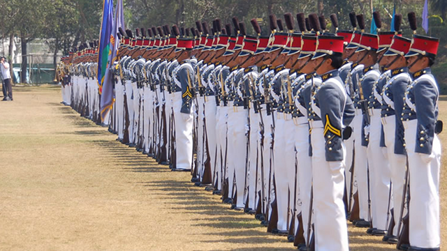 SHORTER APPLICANTS. What good will the PMA's lower height requirement bring? File photo of PMA graduates from www.pma.ph