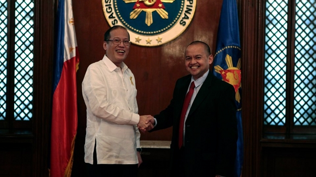 'FRESH IDEAS.' Sen Joker Arroyo says new Supreme Court Associate Justice Marvic Leonen would have to have fresh ideas on speeding up the Ampatuan trial. File photo by Malacañang Photo Bureau 