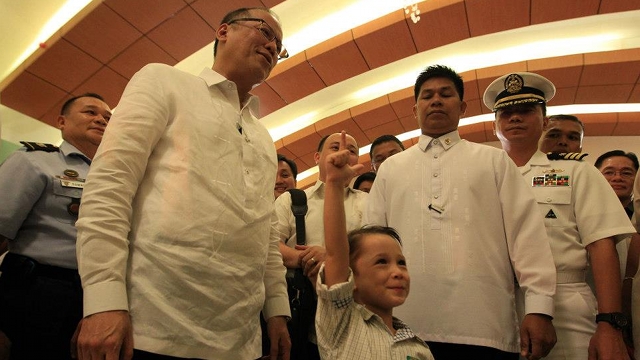 President Aquino with TJ Brumbach. Photo by Malacañang Photo Bureau 