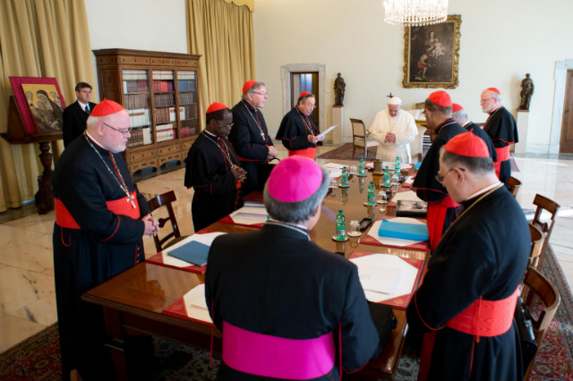 REFORM BEGINS. Pope Francis (center) leads the historic meeting with his Council of Cardinals in Vatican City, October 1, 2013, aiming to reform the Catholic Church. Photo by EPA/Osservatore Romano