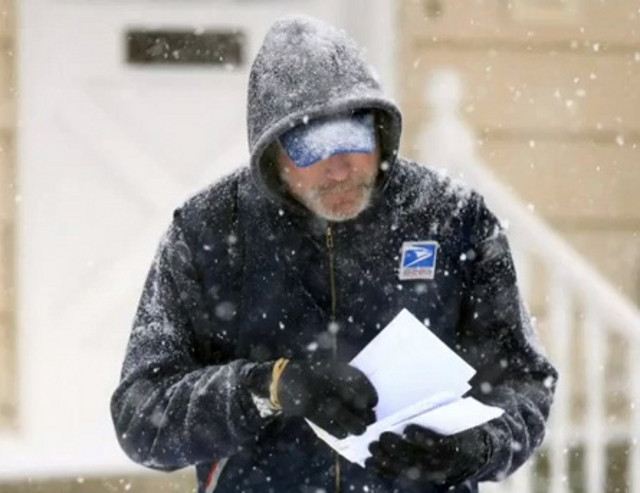 YOU'VE GOT FASHION MAIL. A U.S. Postal Service employee dressed in a weather-proof jacket is inspiration for the men's clothing line the government agency has just launched. Screengrab from Youtube video (HuffPostLive)