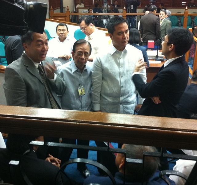 Prosecutors huddle around Bautista