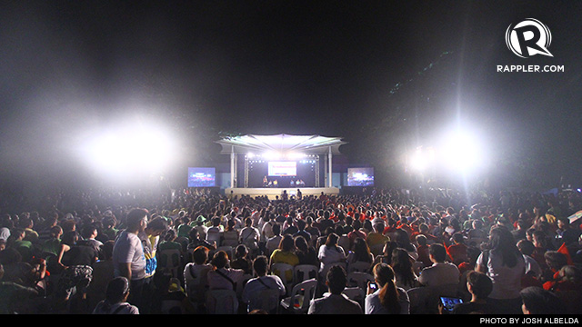 THE CROWD. Six senatorial candidates face off at the first Rappler Debate in Quezon City. Photo by Rappler/Josh Albelda
