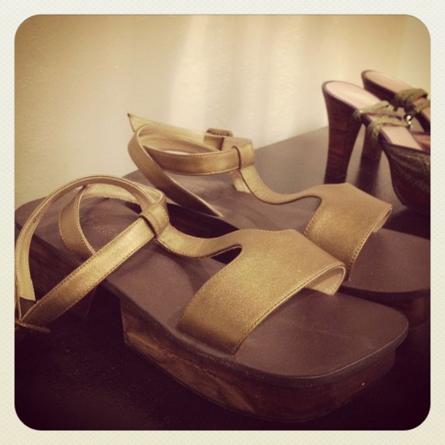 THIS MODERN VERSION OF the Japanese Geta sandals caught our attention at the shoot. Photo by Kai Magsanoc